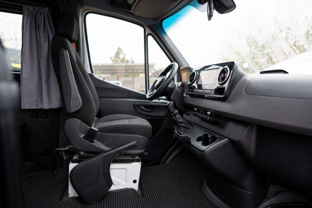 Mercedes-Benz SPRINTER 517 CDI MINIBUS — foto 7